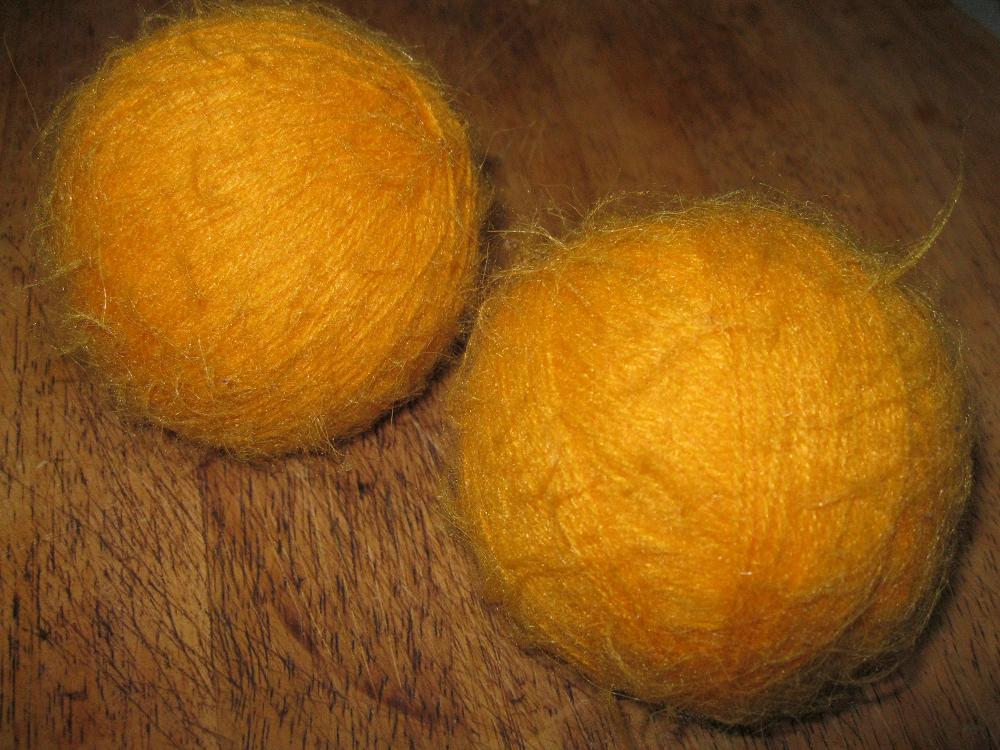 DIY Dryer Balls – With Tut!